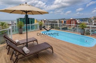 Apartamento Para Vender com 02 quartos 01 suítes no bairro Cabo Branco em João Pessoa