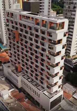 FLAT FRENTE MAR EM MANAÍRA C/ PROJETADOS FLORENSE E PREÇO ABAIXO DA TABELA!