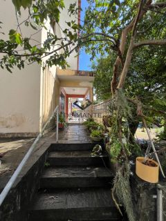 TERRENO DE ESQUINA COM 812 m², TAMBAUZINHO