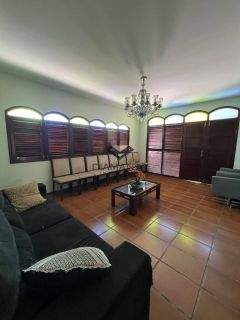 TERRENO DE ESQUINA COM 812 m², TAMBAUZINHO