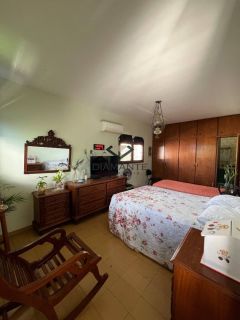 TERRENO DE ESQUINA COM 812 m², TAMBAUZINHO