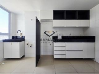 Apartamento Para Vender com 03 quartos 01 suítes no bairro Brisamar em João Pessoa