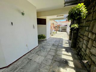 Casa no Cabo Branco, excelente para comércio e moradia!