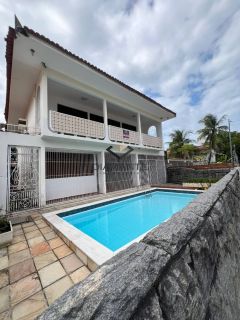 Casa no Cabo Branco, excelente para comércio e moradia!