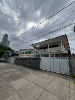 Casa no Cabo Branco, excelente para comércio e moradia!