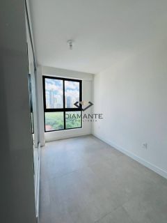 Apartamento Para Alugar com 3 quartos 1 suítes no bairro Tambaú em João Pessoa