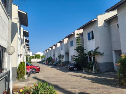 Casa à Venda no Itaperi Fortaleza/CE, 90m², 3 Quartos, 2 Vagas com Energia Solar