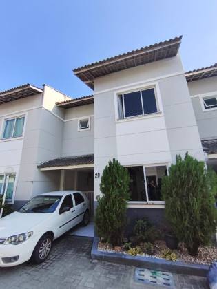 Casa à Venda no Itaperi Fortaleza/CE, 90m², 3 Quartos, 2 Vagas com Energia Solar