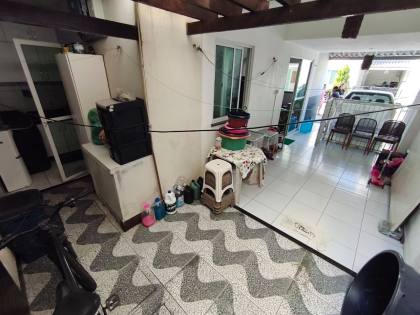 Casa à Venda no Itaperi Fortaleza/CE, 90m², 3 Quartos, 2 Vagas com Energia Solar