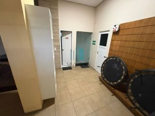 Apartamento com 2 Quartos e 3 banheiros à Venda, 79 m² por R$ 780.000
