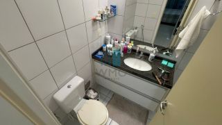 Apartamento com 2 Quartos e 3 banheiros à Venda, 79 m² por R$ 780.000