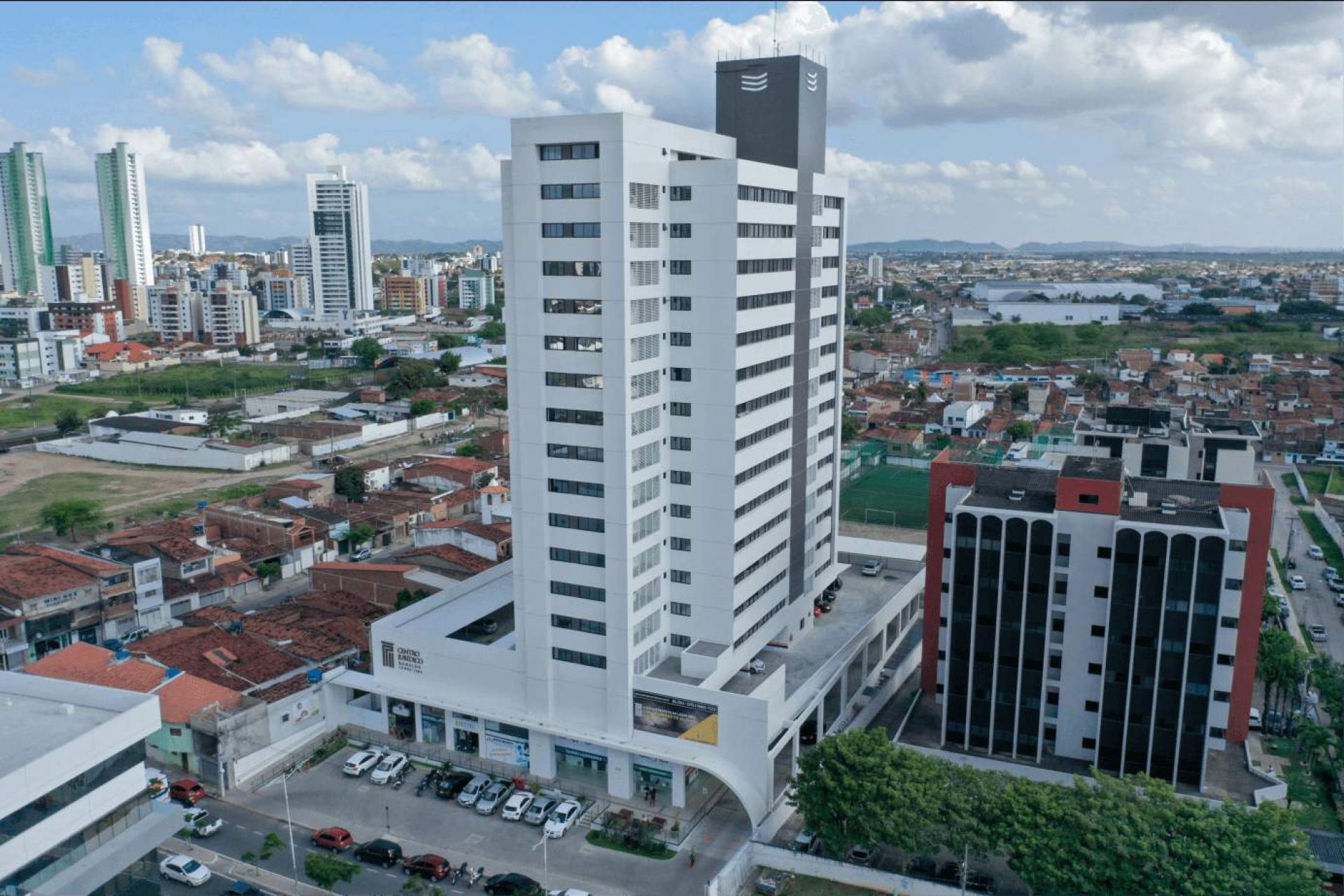 CJ Empr. Centro Jurídico e Empresarial Ronaldo Cunha Lima