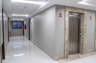 Empr. Centro Jurídico e Empresarial Ronaldo Cunha Lima