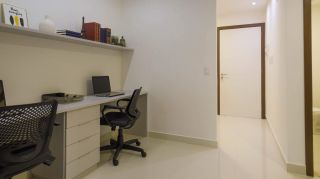 Empr. Centro Jurídico e Empresarial Ronaldo Cunha Lima