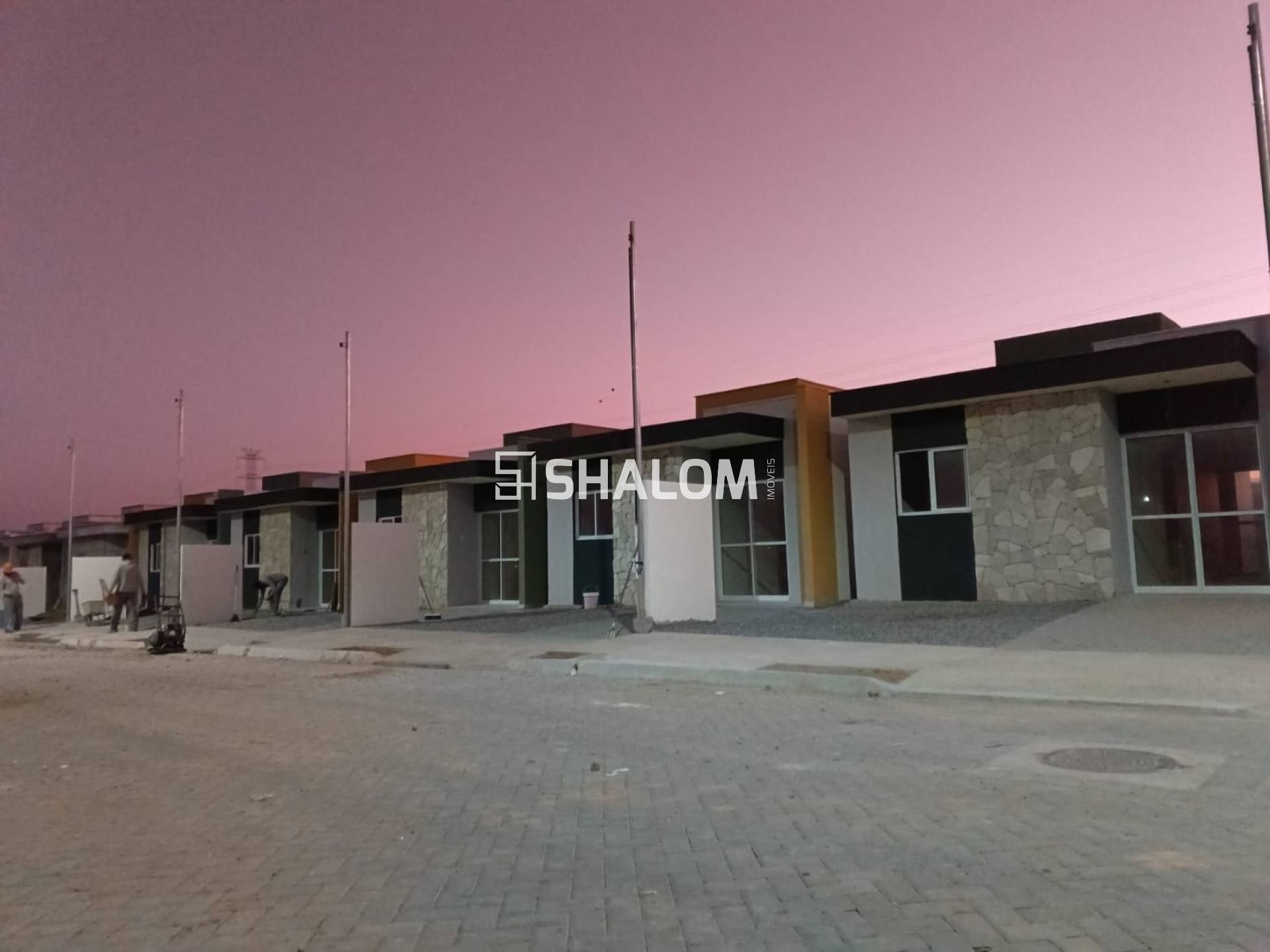 Casas para Vender com 3 quartos sendo 2 suítes no Village Sudoeste no Portal Sudoeste em Campina Grande - PB