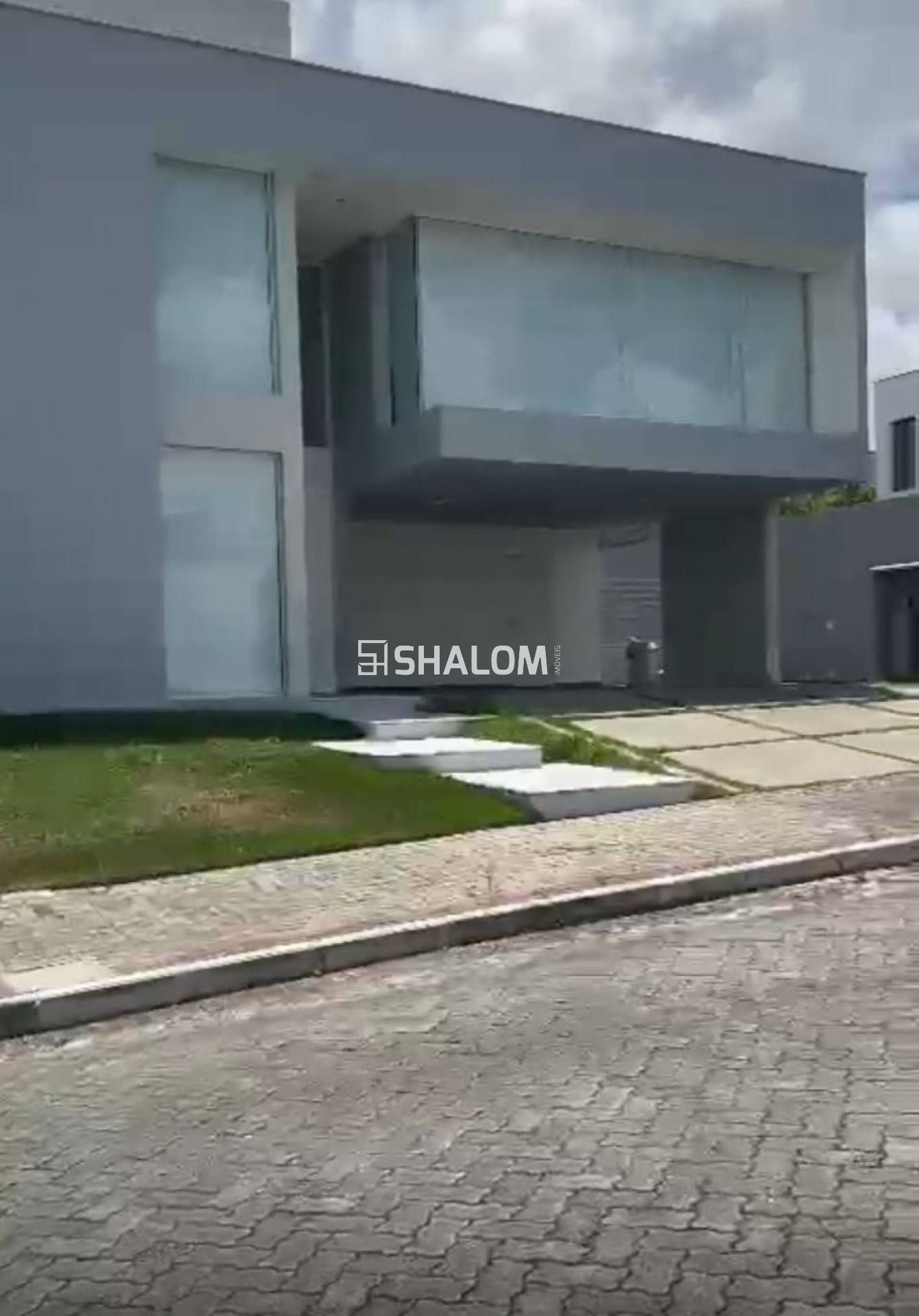 Casa para Vender com 5 suítes no Sierra Condomínio, Bairro Nações em Campina Grande-PB