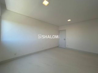 Casa Duplex para Vender com 4 suítes no Condomínio Alphaville no Bairro Mirante em Campina Grande-PB
