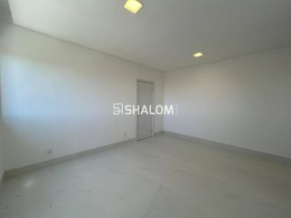 Casa Duplex para Vender com 4 suítes no Condomínio Alphaville no Bairro Mirante em Campina Grande-PB
