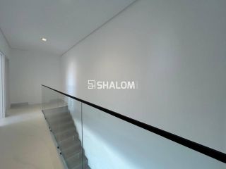 Casa Duplex para Vender com 4 suítes no Condomínio Alphaville no Bairro Mirante em Campina Grande-PB