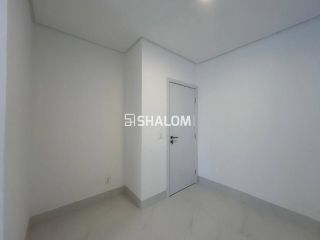 Casa Duplex para Vender com 4 suítes no Condomínio Alphaville no Bairro Mirante em Campina Grande-PB
