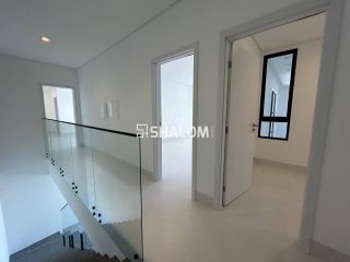 Casa Duplex para Vender com 4 suítes no Condomínio Alphaville no Bairro Mirante em Campina Grande-PB