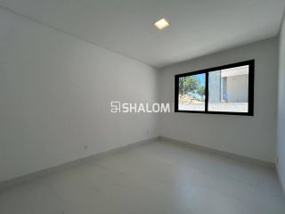 Casa Duplex para Vender com 4 suítes no Condomínio Alphaville no Bairro Mirante em Campina Grande-PB