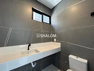 Casa Duplex para Vender com 4 suítes no Condomínio Alphaville no Bairro Mirante em Campina Grande-PB