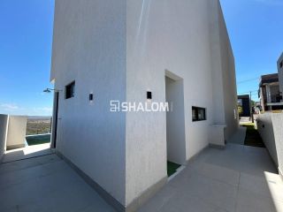 Casa Duplex para Vender com 4 suítes no Condomínio Alphaville no Bairro Mirante em Campina Grande-PB