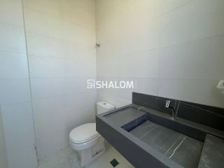Casa Duplex para Vender com 4 suítes no Condomínio Alphaville no Bairro Mirante em Campina Grande-PB