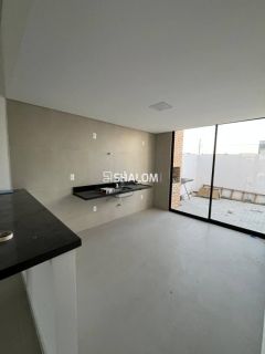 Casa para Vender com 3 quartos sendo 1 suíte no Ecoville Residence Privê em Campina Grande - PB