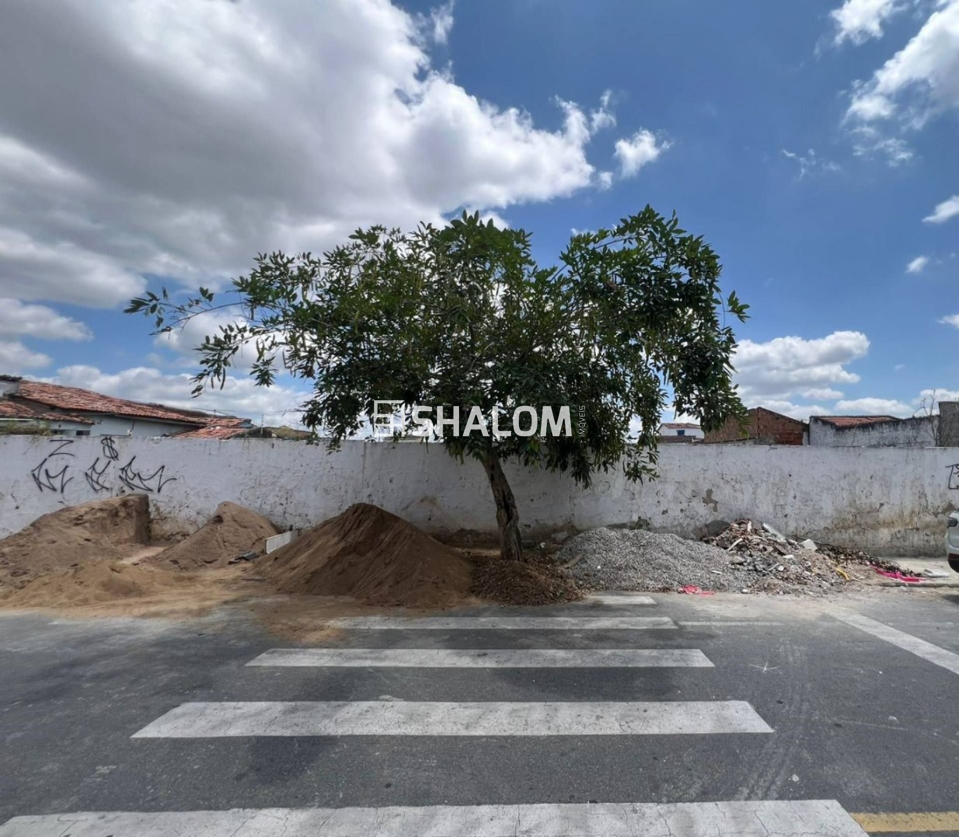 Terreno para Vender no Bairro José Pinheiro em Campina Grande - PB