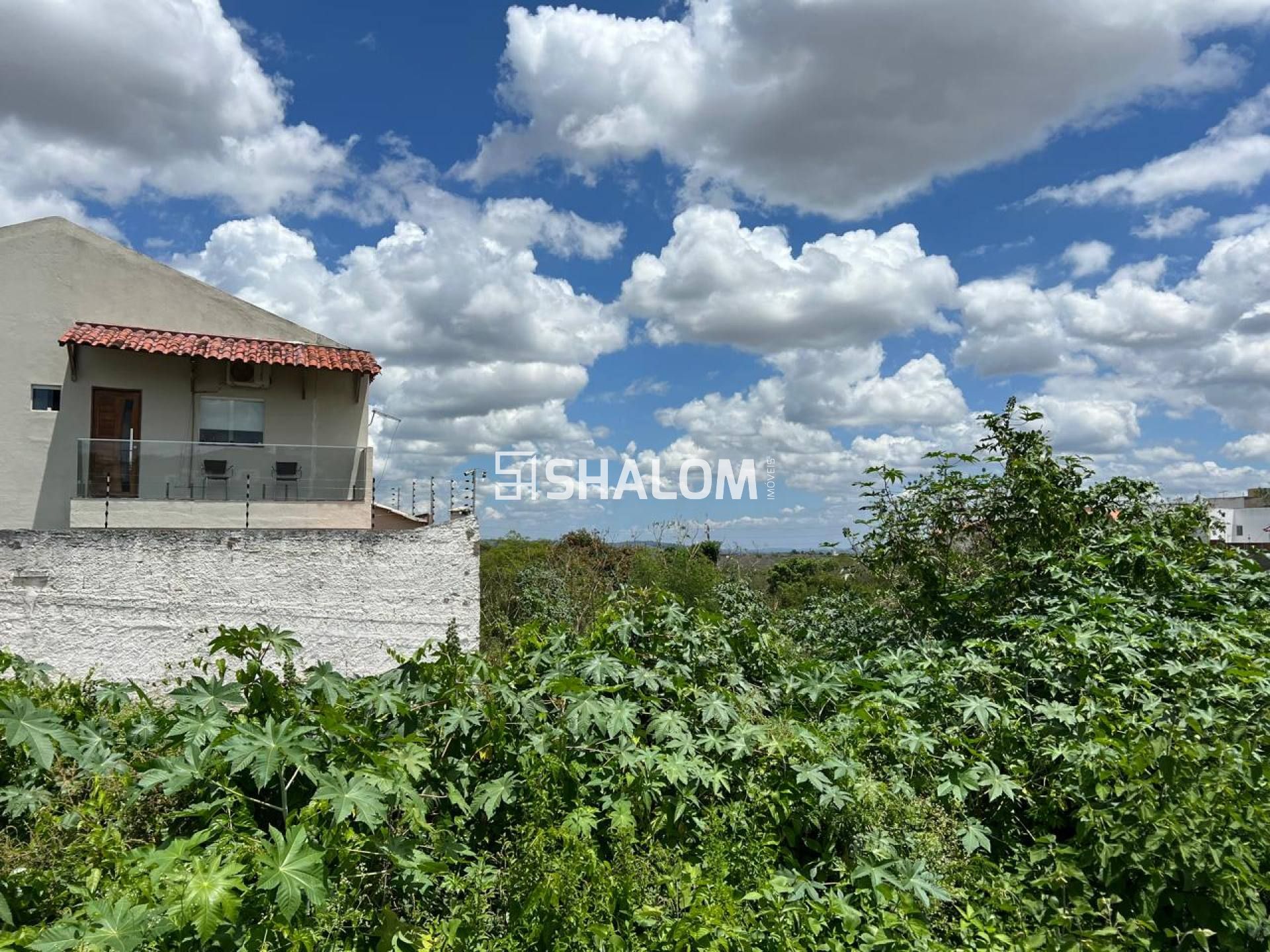 Lote / Terreno para Vender no Bairro Jardim Tavares em Campina Grande-PB