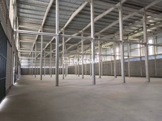 Galpão / Depósito / Armazém Para Alugar em Queimadas na BR104