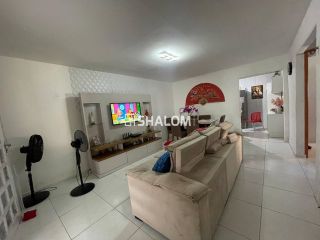 Casa para Vender com 2 quartos no bairro Santo Antônio em Campina Grande - PB