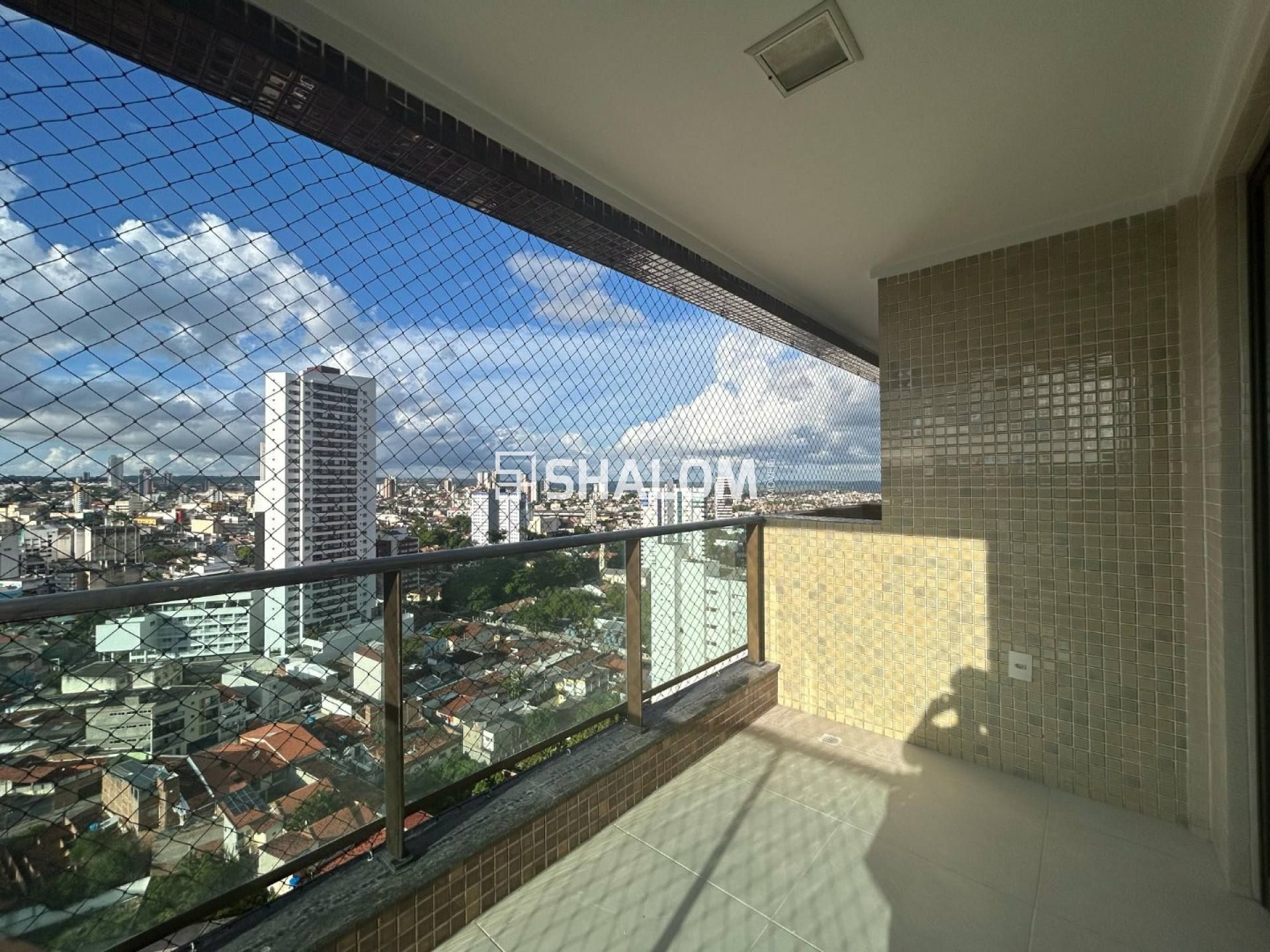 Apartamento para Vender no Condomínio Residencial Francisco Pinto, com 3 quartos sendo 1 suíte no Bairro São José