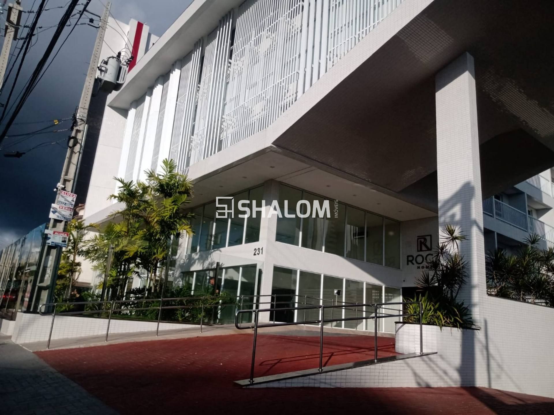 Apartamento para Alugar no Bairro: Centro, com 2 quartos sendo 1 suíte em Campina Grande - PB