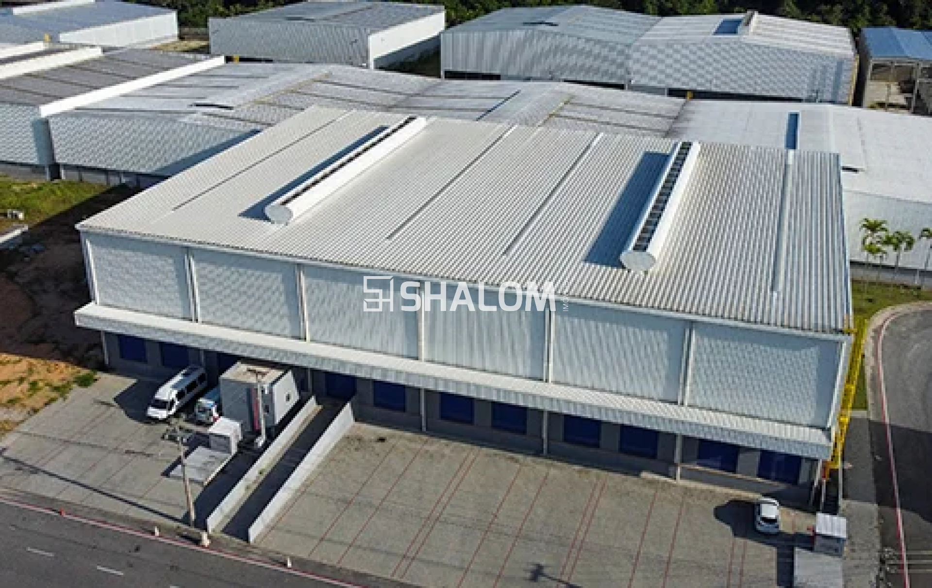 Galpão / Depósito / Armazém Para Alugar no CLIP