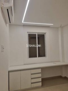 Casa para Vender no Condomínio Alphaville com 4 quartos sendo 3 suítes em Campina Grande - PB