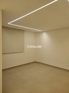 Casa para Vender no Condomínio Alphaville com 4 quartos sendo 3 suítes em Campina Grande - PB