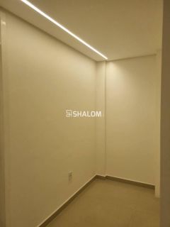 Casa para Vender no Condomínio Alphaville com 4 quartos sendo 3 suítes em Campina Grande - PB