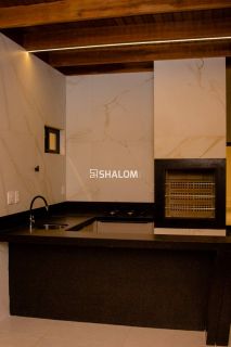 Casa para Vender com 4 suítes no Bairro da Palmeira em Campina Grande - PB