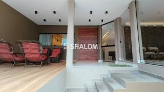 Casa para Vender com 3 suítes no Bairro Jardim Tavares em Campina Grande - PB