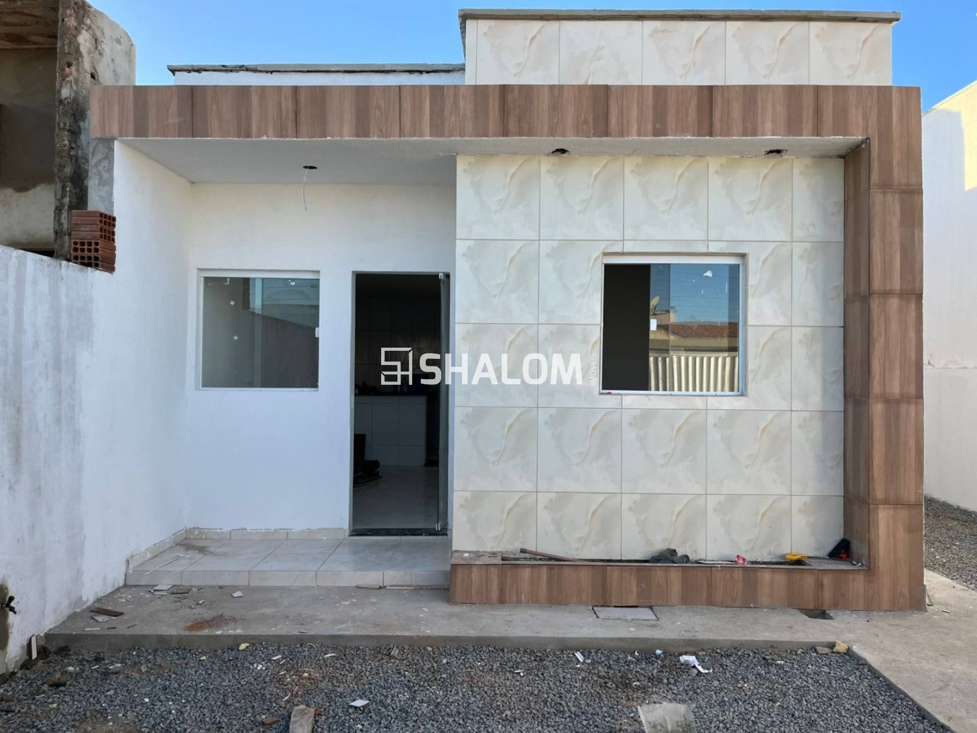 Casa para Vender com 3 quartos sendo 1 suíte no Portal Sudoeste em Campina Grande - PB