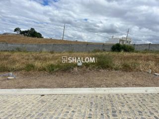 Lote de Condomínio para Vender no Condomínio Teriva Lago dos Ipês em Campina Grande - PB