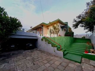 Casa para Vender com 4 quartos sendo 2 suítes no Jardim Quarenta em Campina Grande - PB