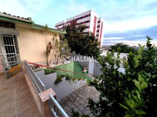 Casa para Vender com 4 quartos sendo 2 suítes no Jardim Quarenta em Campina Grande - PB