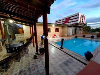 Casa para Vender com 4 quartos sendo 2 suítes no Jardim Quarenta em Campina Grande - PB