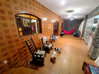Casa para Vender com 4 quartos sendo 2 suítes no Jardim Quarenta em Campina Grande - PB
