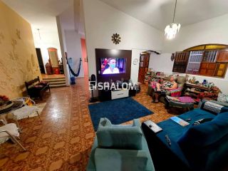 Casa para Vender com 4 quartos sendo 2 suítes no Jardim Quarenta em Campina Grande - PB
