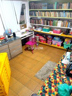 Casa para Vender com 4 quartos sendo 2 suítes no Jardim Quarenta em Campina Grande - PB